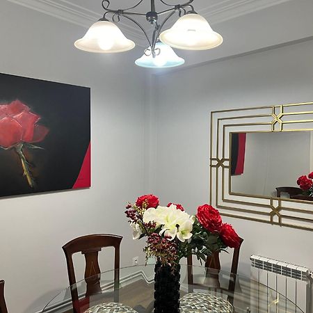 ア・コルーニャAmplio Y Centrico Piso Con Patio.アパートメント エクステリア 写真